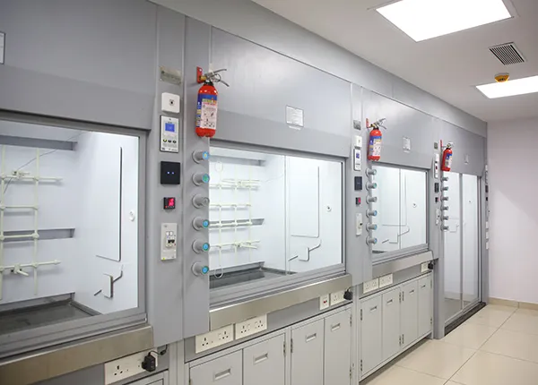Fume Hood Suppliers in Hyderabad